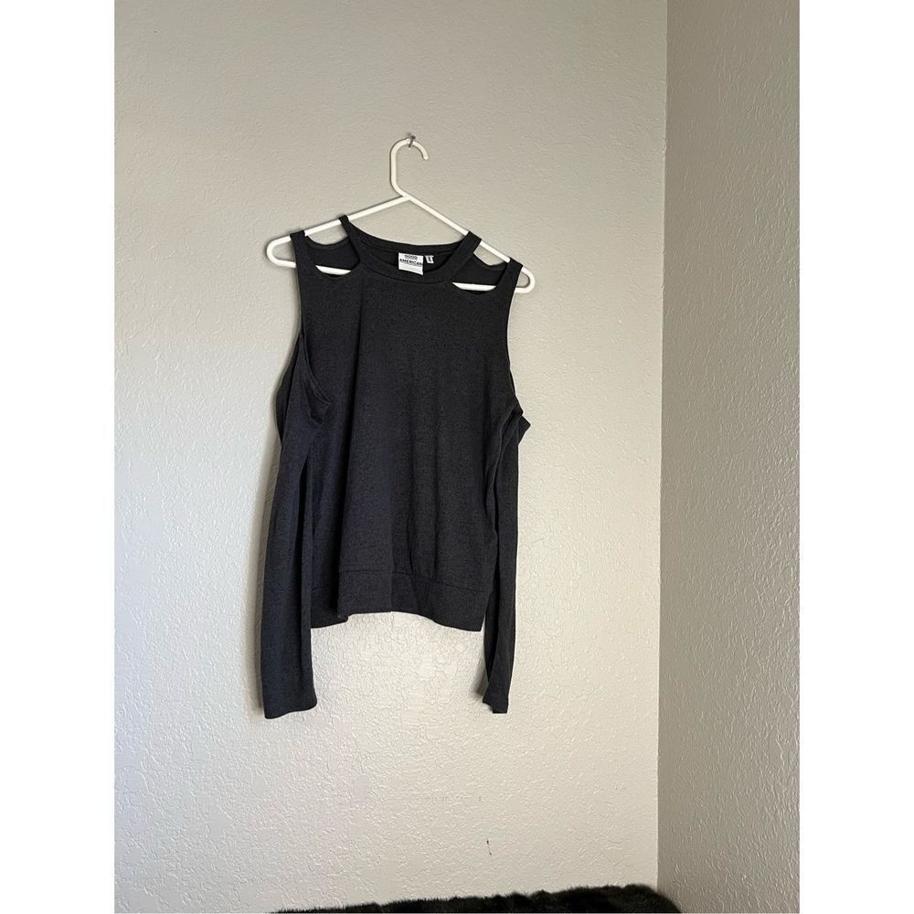 Good American cold shoulder charcoal sweater 0 - Picture 2 of 5